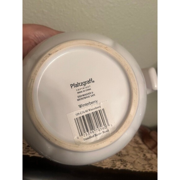 Pfaltzgraff Winterberry Stoneware Oversized Batter Bowl - Picture 7 of 7